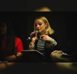 Nj&euml; debat konstruktiv i t&euml; rinjve europian, n&euml; zem&euml;r t&euml; Europ&euml;s: Populizmi, ekstremizmi dhe ksenofobia. &Ccedil;far&euml; po ndodh n&euml; Europ&euml;?