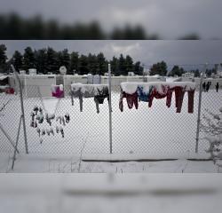Çfarë po ndodh me refugjatët sirianë në kampet greke?