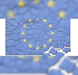Vizioni p&euml;r BE-n&euml;: P&euml;rballja mes Macron dhe Karrenbauer