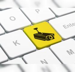 Të drejtat e njeriut dhe mbikqyrja : a mundet të sigurojë BE-ja përdorimin demokratik të teknologjive të saj?