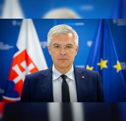 Intervist&euml; me Ministrin e Jasht&euml;m Sllovak, Korčok: Sllovakia partnere e ngusht&euml; p&euml;r integrimin e Shqip&euml;ris&euml; n&euml; BE