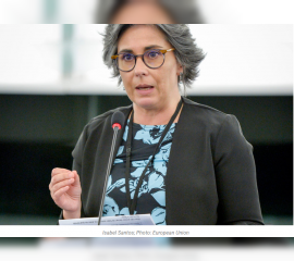 Intervist&euml; me Isabel Santos