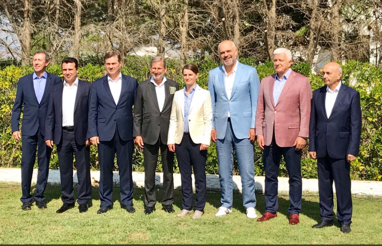 Zona Ekonomike Rajonale- Kryeministrat e Ballkanit Per&euml;ndimor takim joformal n&euml; Durr&euml;s